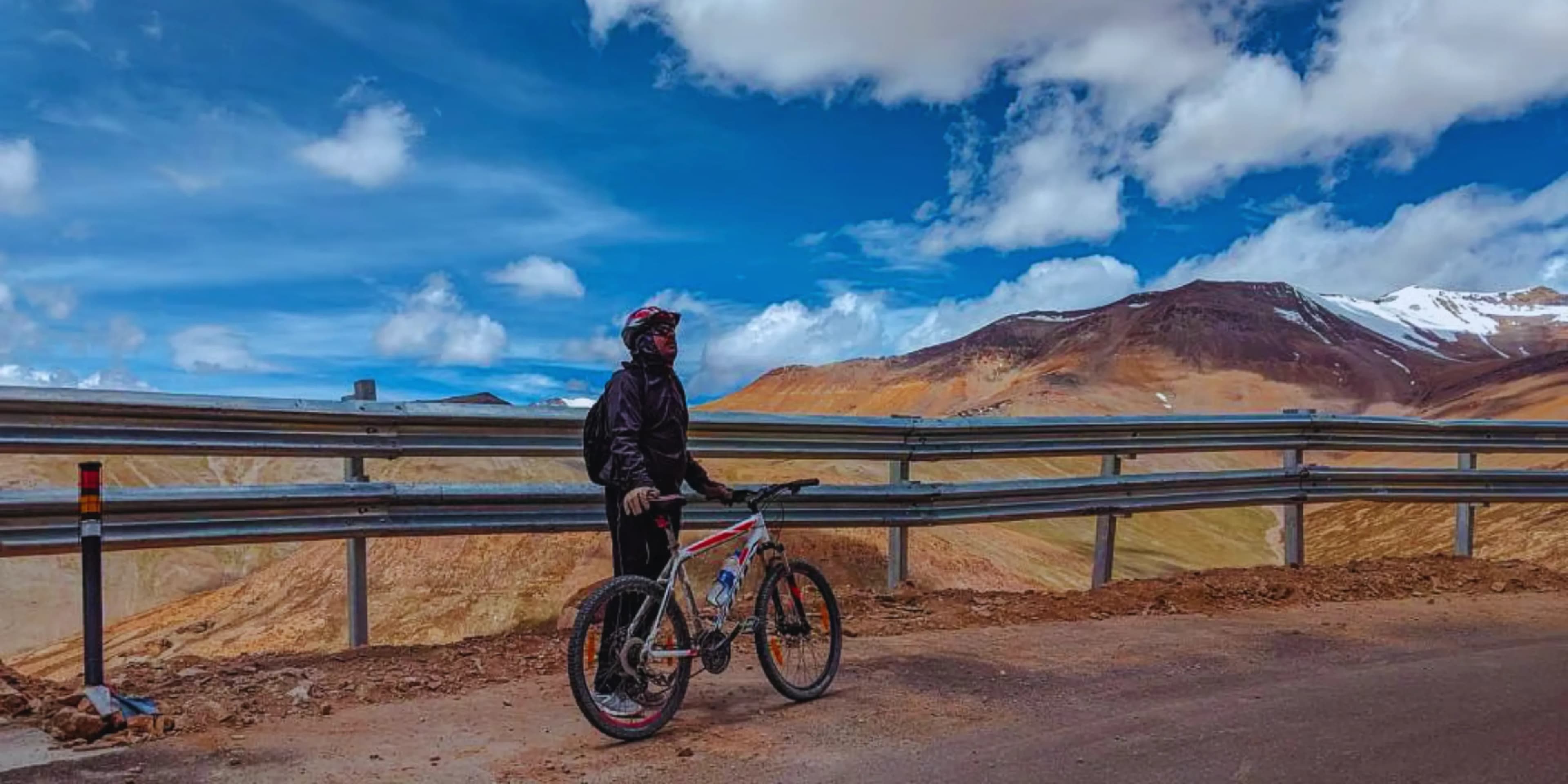 Cycling in Spiti Valley